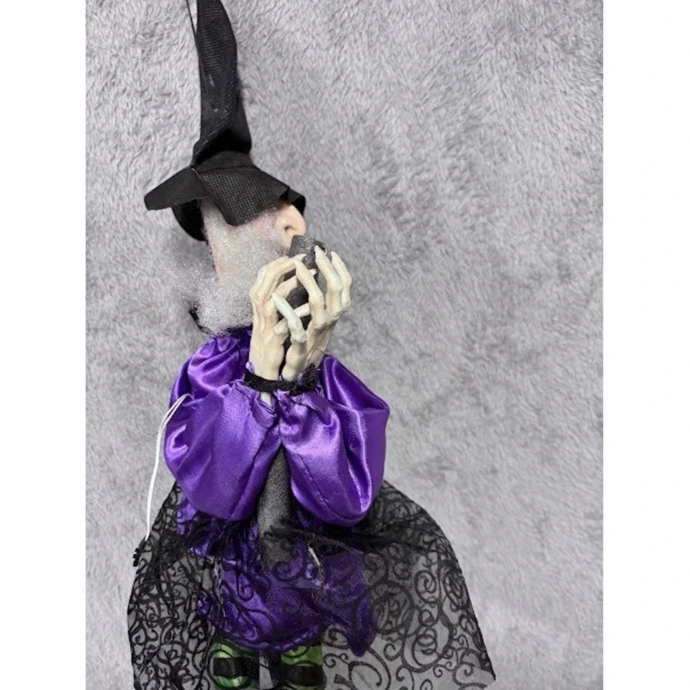 Sunstar Industries 2014 The Gothic Collection Animated Witch‎ Halloween Decor